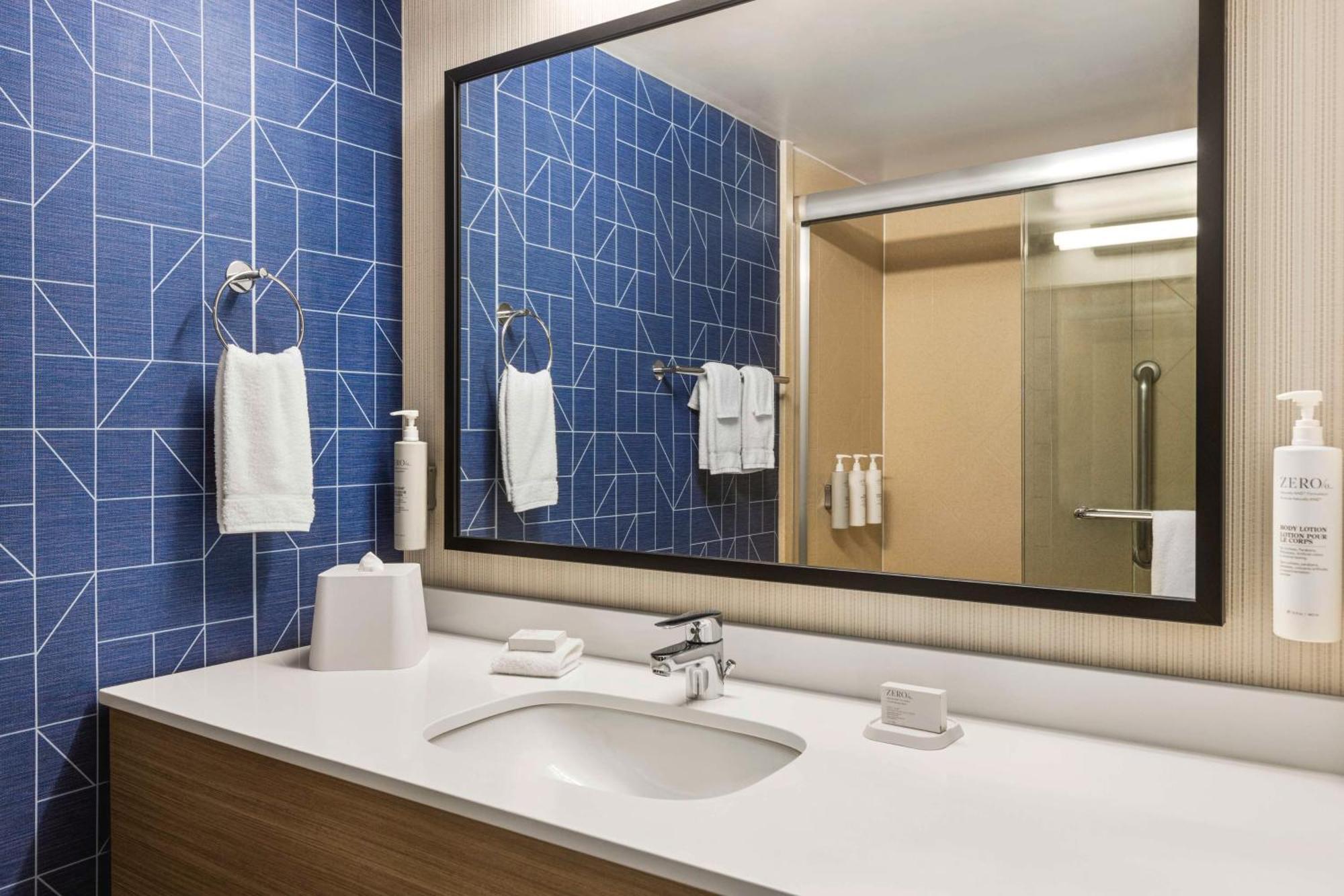 Spark By Hilton Germantown Washington Dc North エクステリア 写真